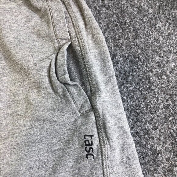 TASC Performance Shorts Mens 3XLB Light Gray Pcokets Organic Bamboo Performance - Picture 3 of 10